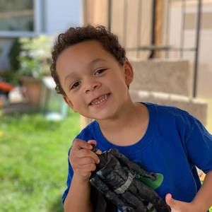 Meet your Posher, Nicole